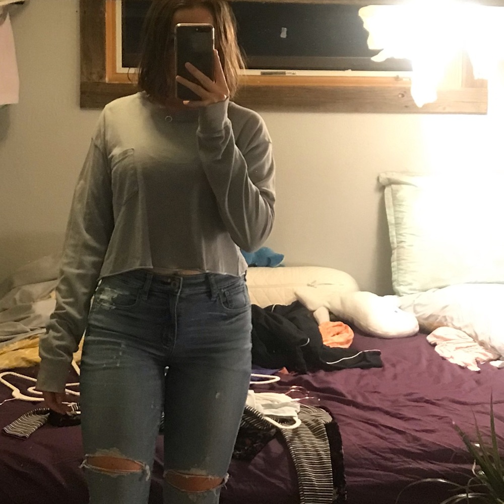 Super comfy  cropped long sleeve